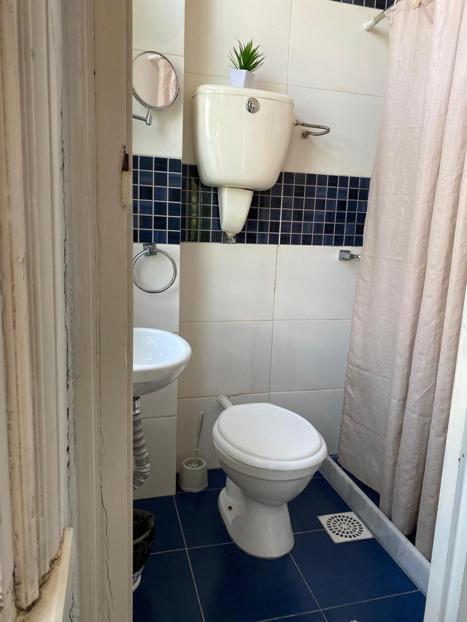 Quarto em Acomodações Particulares Edificio Quijano *